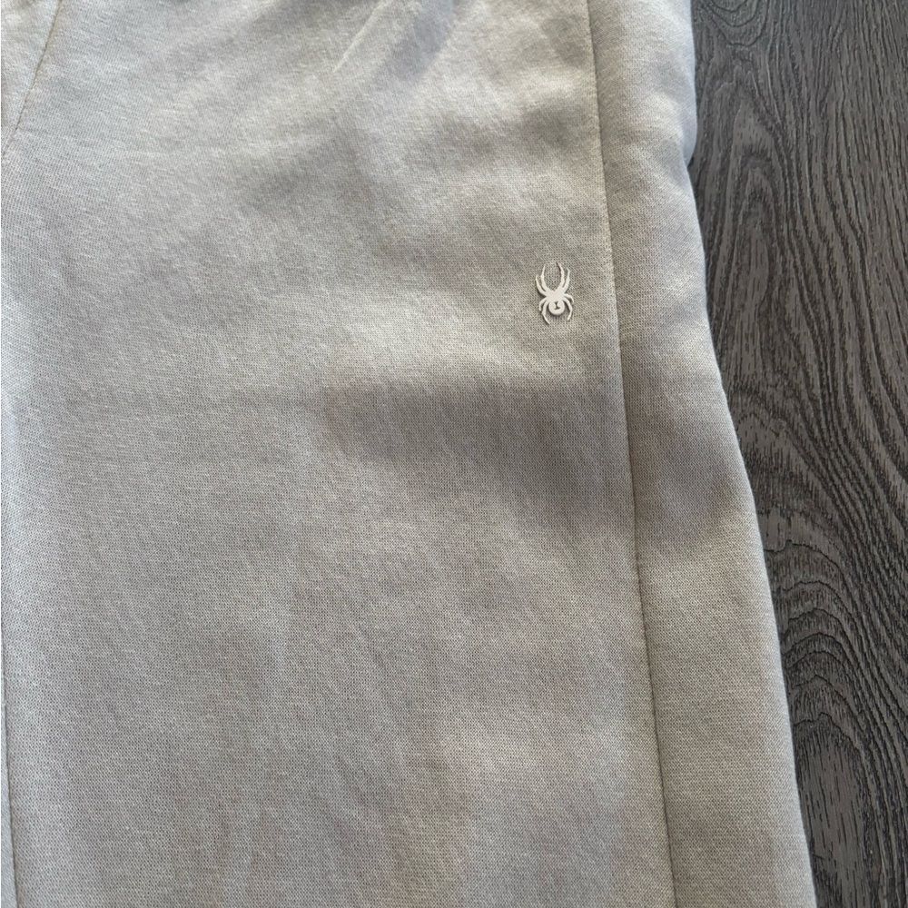 Spyder woman’s Cream Sweatpants - Picture 4 of 8